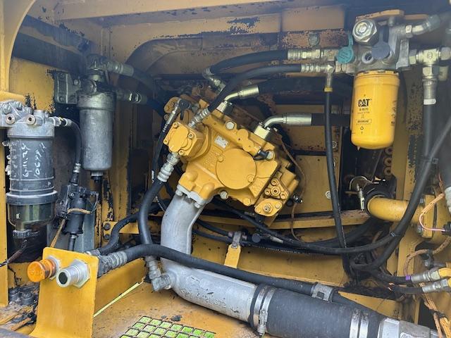 2015 Cat 326FL Excavator