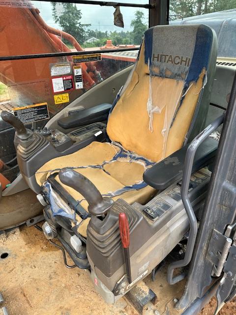 2006 Hitachi Zaxus 270LC-3 Excavator
