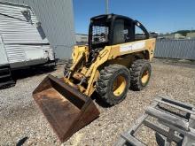 John Deere 332 rubber tire skid steer