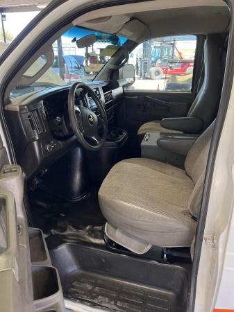 2016 Chevrolet Express 2500 Cargo Van