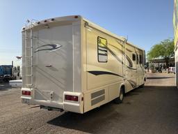 2000 Winnebago WFG35U Motorhome