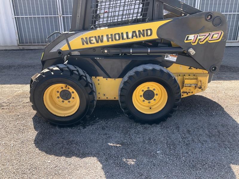 New Holland L170 Skid Steer