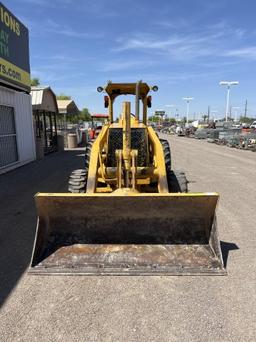 John Deere 210 Skip Loader