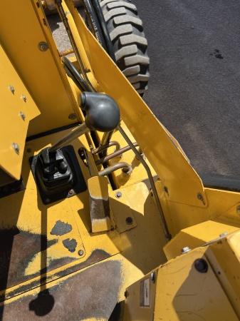 John Deere 210 Skip Loader