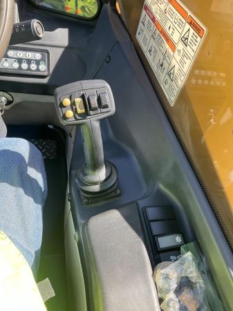 2015 Caterpillar TH514C Telescopic Forklift