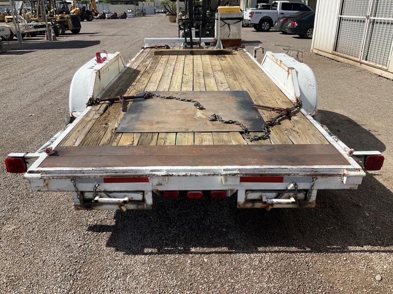 2004 Carson F/B Trailer