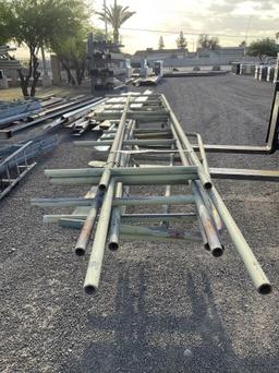 BUNDLE OF ASST METAL RAILING