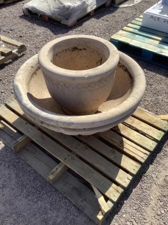 (2) CONCRETE PLANTERS