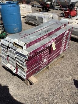 PALLET OF SUMMIT FLOORING