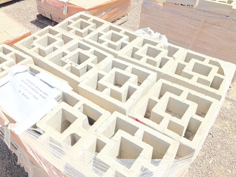 PALLET OF CONCRETE BLOCKS