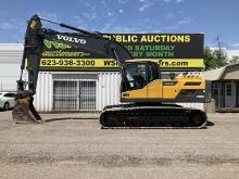 Volvo EC220DL Hydraulic Excavator