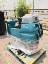 TENNANT T7 RIDE ON FLOOR CLEANER