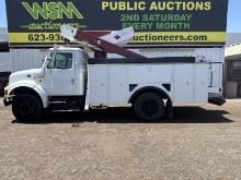1999 Internatinal 4000 Bucket Truck