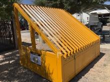 10FT X 8FT X 7.5FT TALL ROCK SCREEN