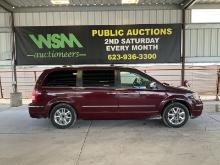 2009 Chrysler Town & Country Minivan