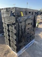 PALLET OF PLASTIC COLLAPSIBLE TRAYS