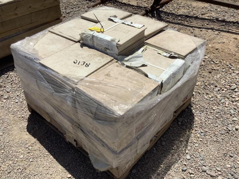 PALLET OF PORCELAIN TILE