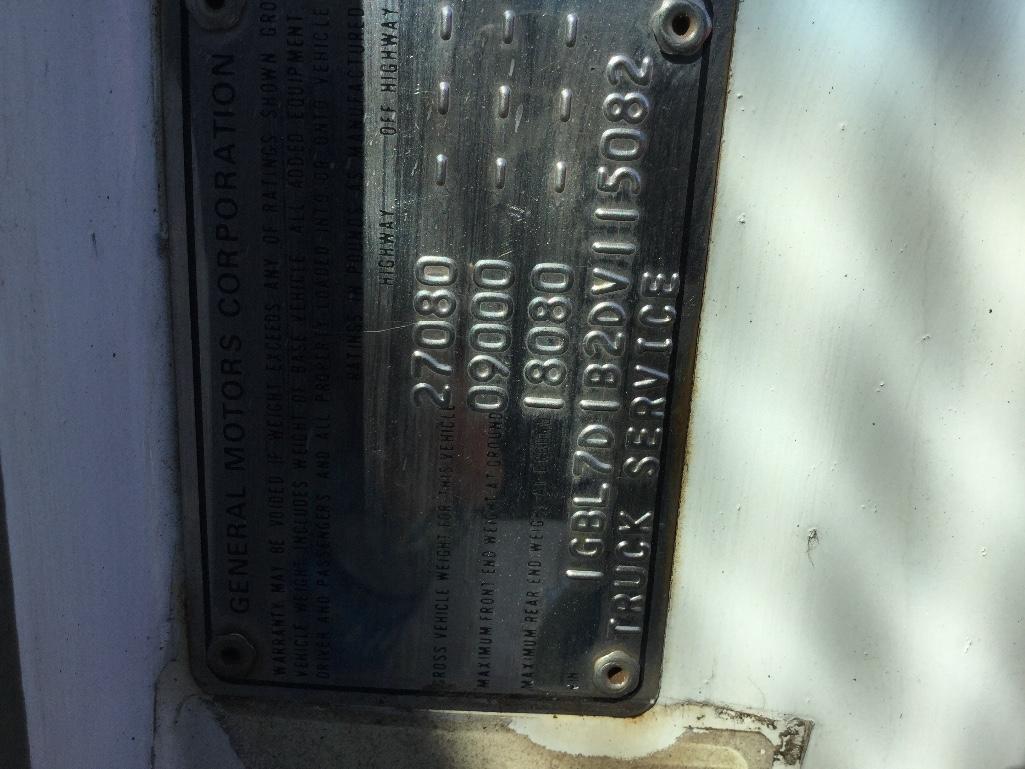 1983 CHEV C70 BUCKET TRUCK (5SPD/2SPD, 366 BIG BLOCK GAS, TECP 45' BOOM. 12' BAKER UTILITY BED,