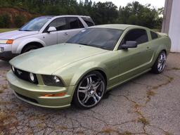 2005 FORD MUSTANG GT (4.7L, 5 SPD), VIN-1ZVFT82H055162446, MILES READ 210818-EXEMPT