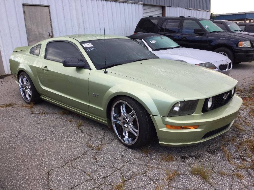 2005 FORD MUSTANG GT (4.7L, 5 SPD), VIN-1ZVFT82H055162446, MILES READ 210818-EXEMPT