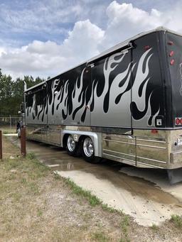 2001 KINGSLEY COACH W/PETERBILT TRACTOR