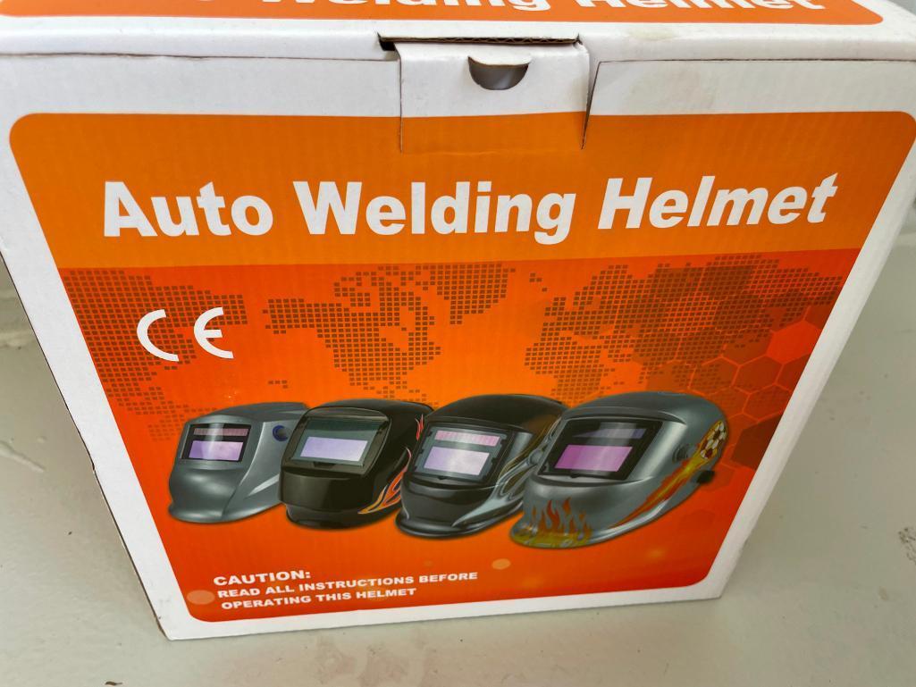 WELDING HELMET AUTO DARKENING