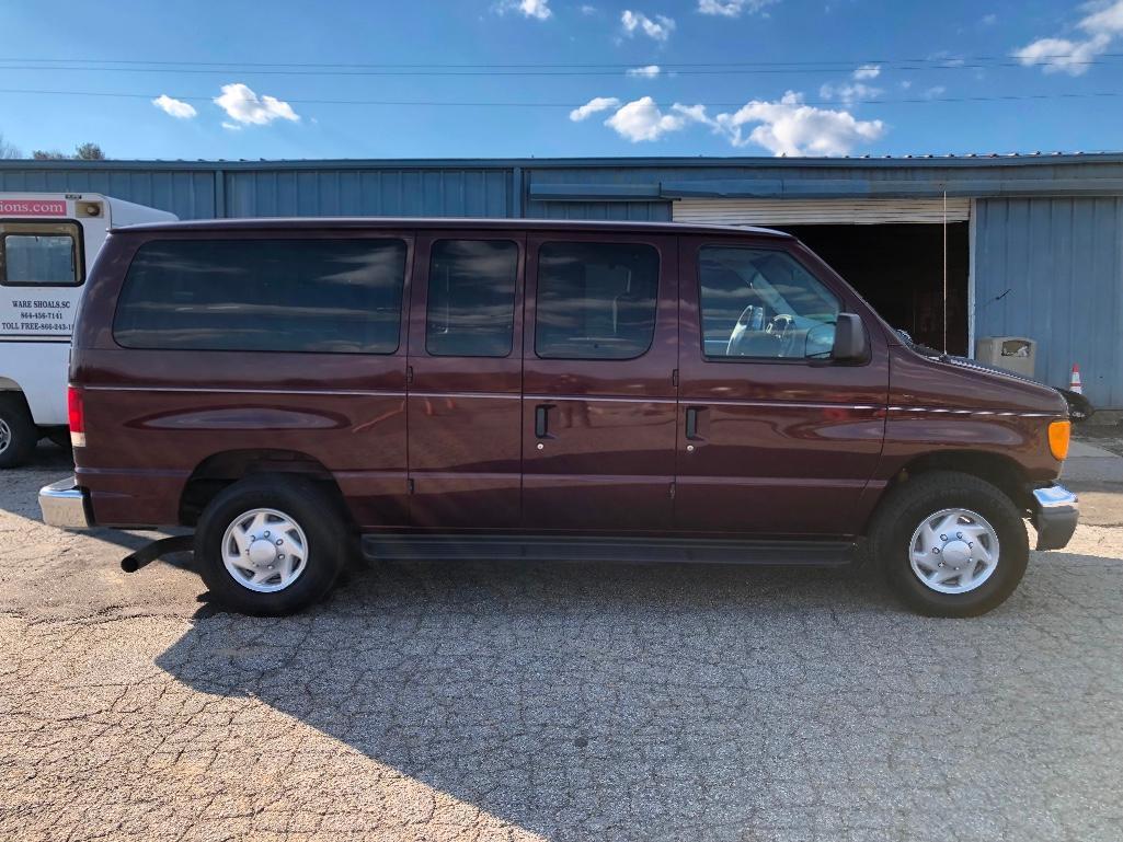 2004 FORD E350 XLT SUPERDUTY VAN