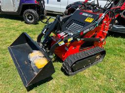 AGROTK LRT23 MINI SKID STEER LOADER