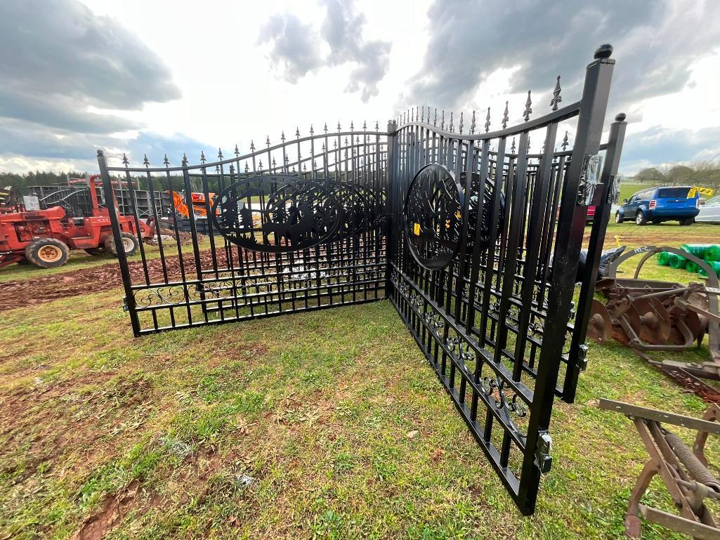 20' BI PARTING IRON GATE W/DEER ARTWORK