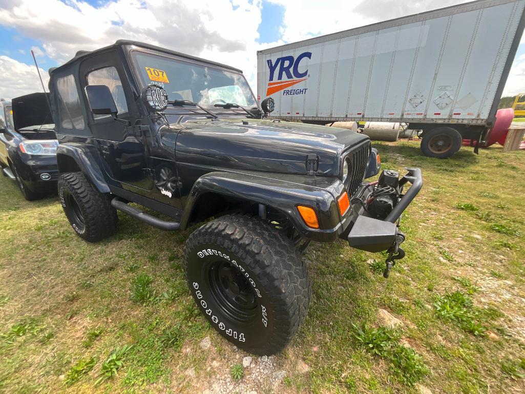 2000 JEEP WRANGLER (5SPD, 4WD, CB RADIO, SOFT