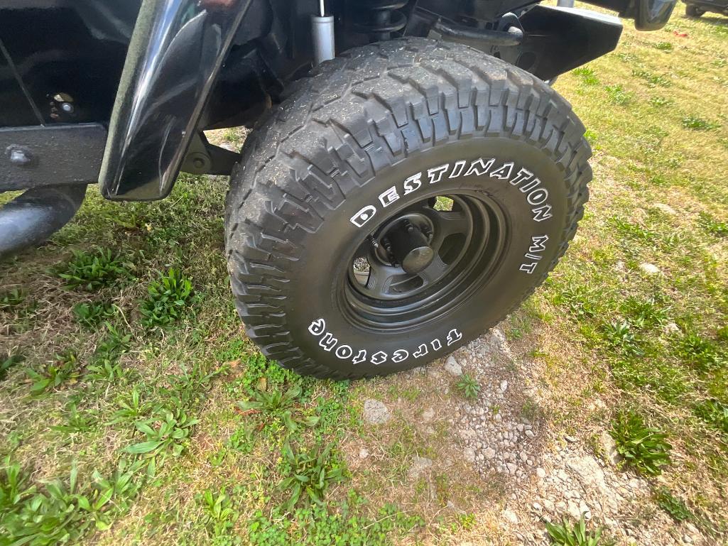 2000 JEEP WRANGLER (5SPD, 4WD, CB RADIO, SOFT