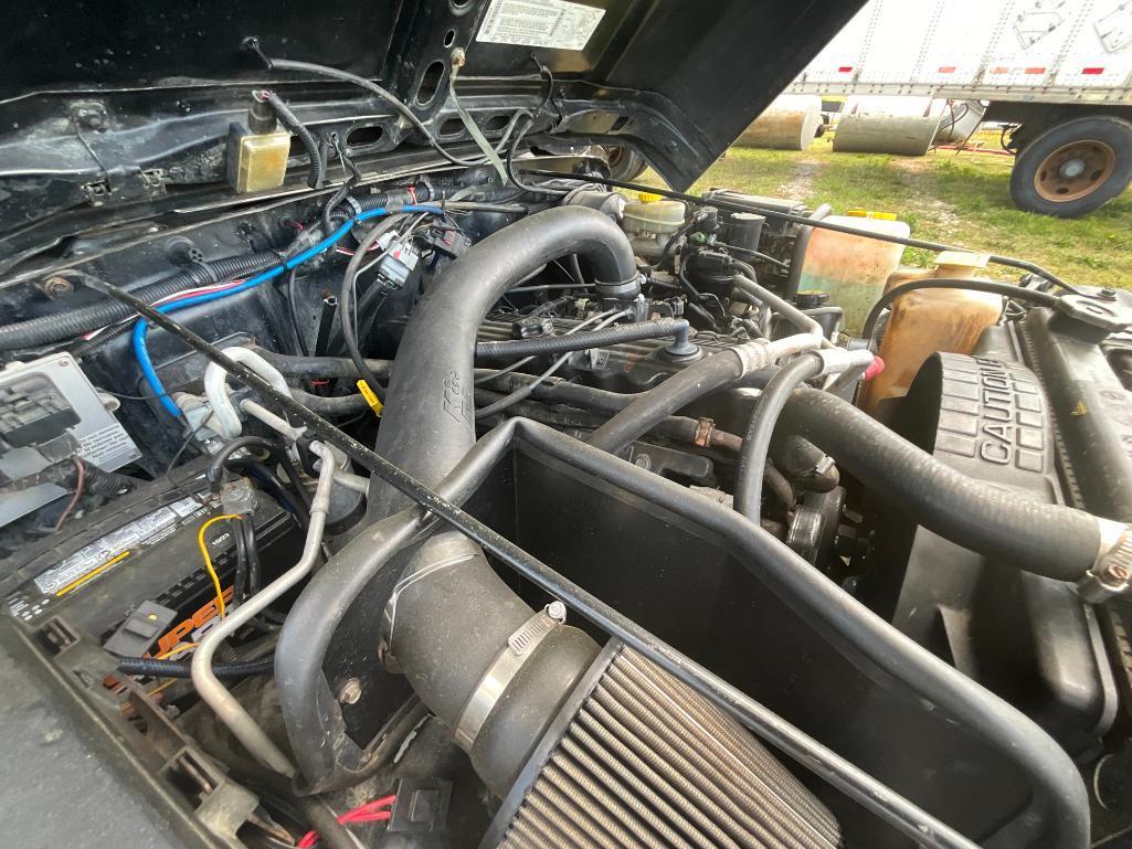 2000 JEEP WRANGLER (5SPD, 4WD, CB RADIO, SOFT