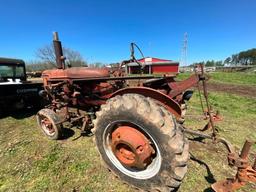 FARMALL SUPER A TRACTOR
