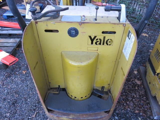 YALE ESCO30G4T071 ELECTRIC FORKLIFT