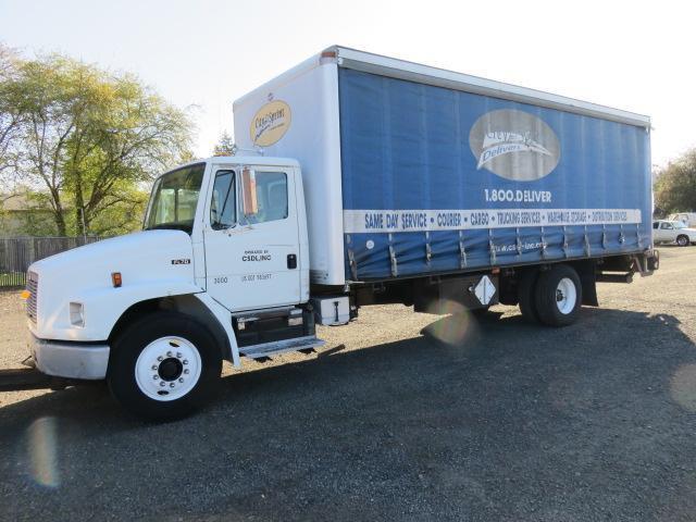 1999 FREIGHTLINER FL70 24' CURTAIN SIDE BOX TRUCK *POSSIBLE WEAK CLUTCH