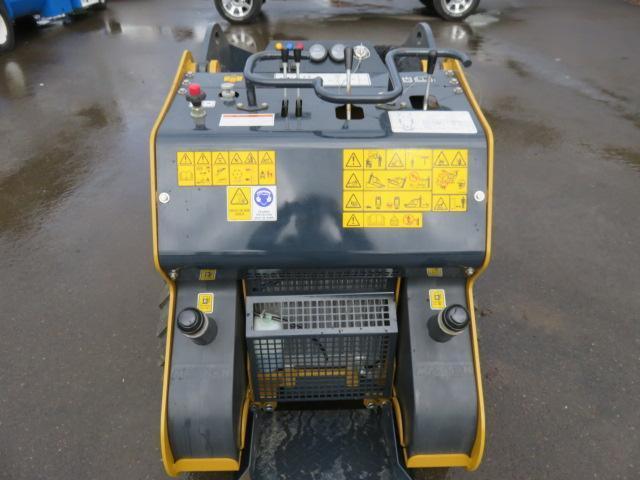 MATTSON ML525W MINI SKID STEER WHEEL LOADER