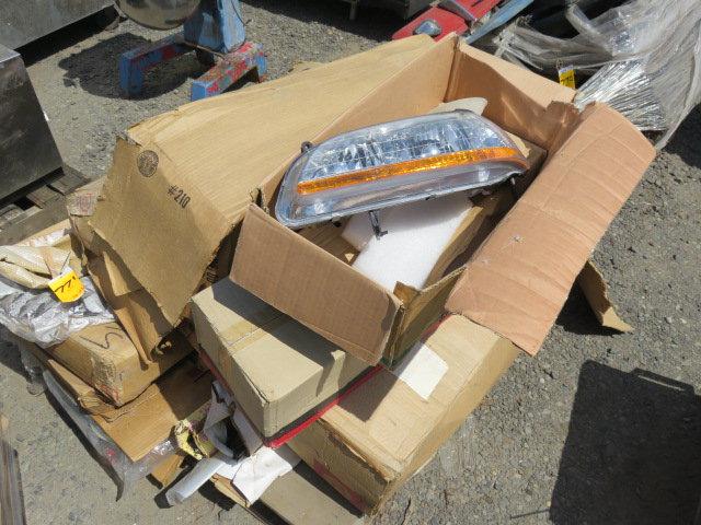 PALLET W/ASSORTED AUTOMOTIVE TRIM, CARPET KITS & BUMPER