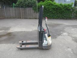 CROWN WP2330-45 ELECTRIC PALLET JACK