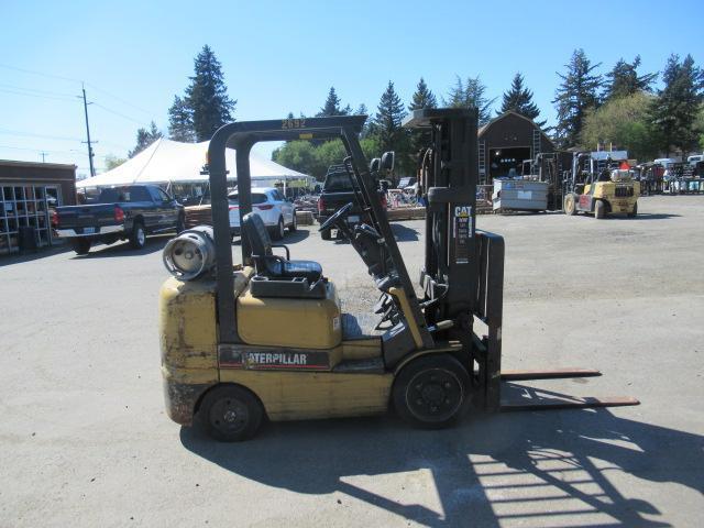 CATERPILLIAR GC25K FORKLIFT