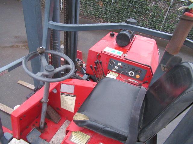 MOFFETT M5000 PIGGY BACK FORKLIFT