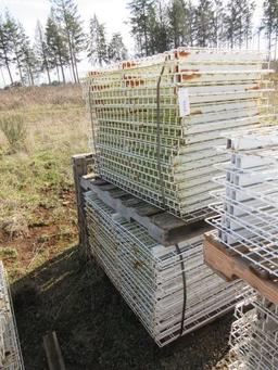 ASSORTED SIZE PALLET RACK WINE DECKING