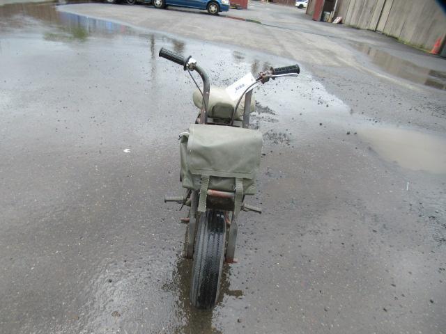 UNKNOWN MAKE & MODEL VINTAGE SCOOTER