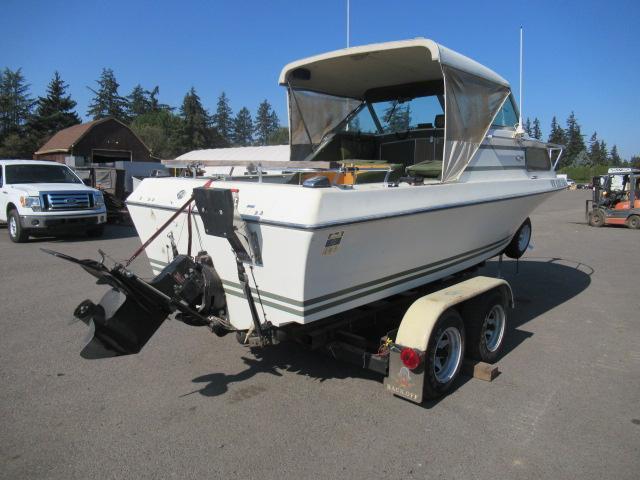 1974 GLASPLY BOAT W/TRAILER