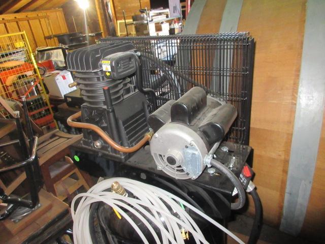 CENTRAL PNEUMATIC CN560V VERTICAL AIR COMPRESSOR, SINGLE PHASE, 230V