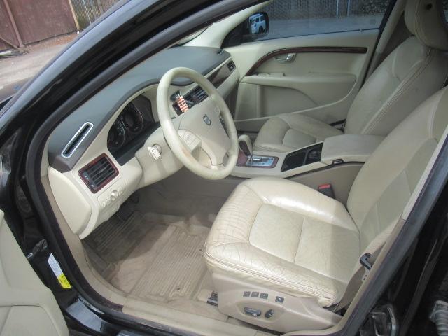 2008 VOLVO XC70