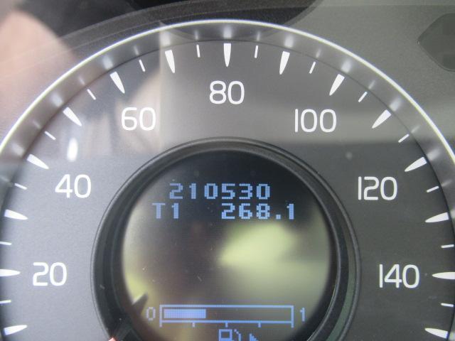 2008 VOLVO XC70