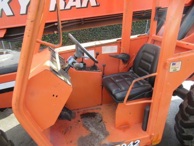 2008 SKYTRAK 8042 4X4X4 TELEHANDLER