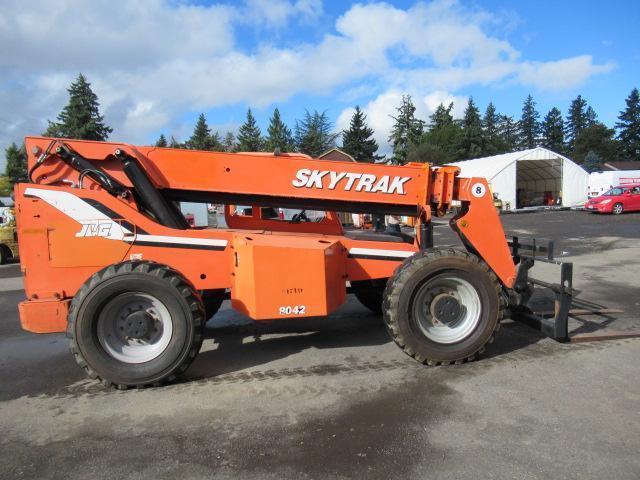 2008 SKYTRAK 8042 4X4X4 TELEHANDLER