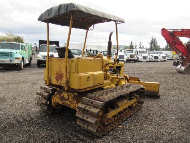 KOMATSU D21P-5 DOZER