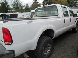 2004 FORD F-350 XLT CREW CAB